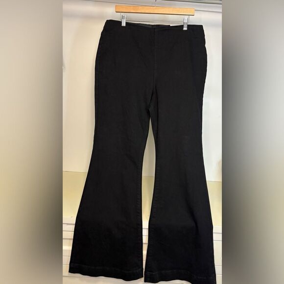 NWT INC International Concepts Black Flare Pants 18 - Picture 2 of 4